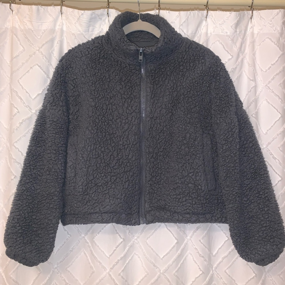 Urban Outfitters Women’s Teddy Coat, Size Small, Grey